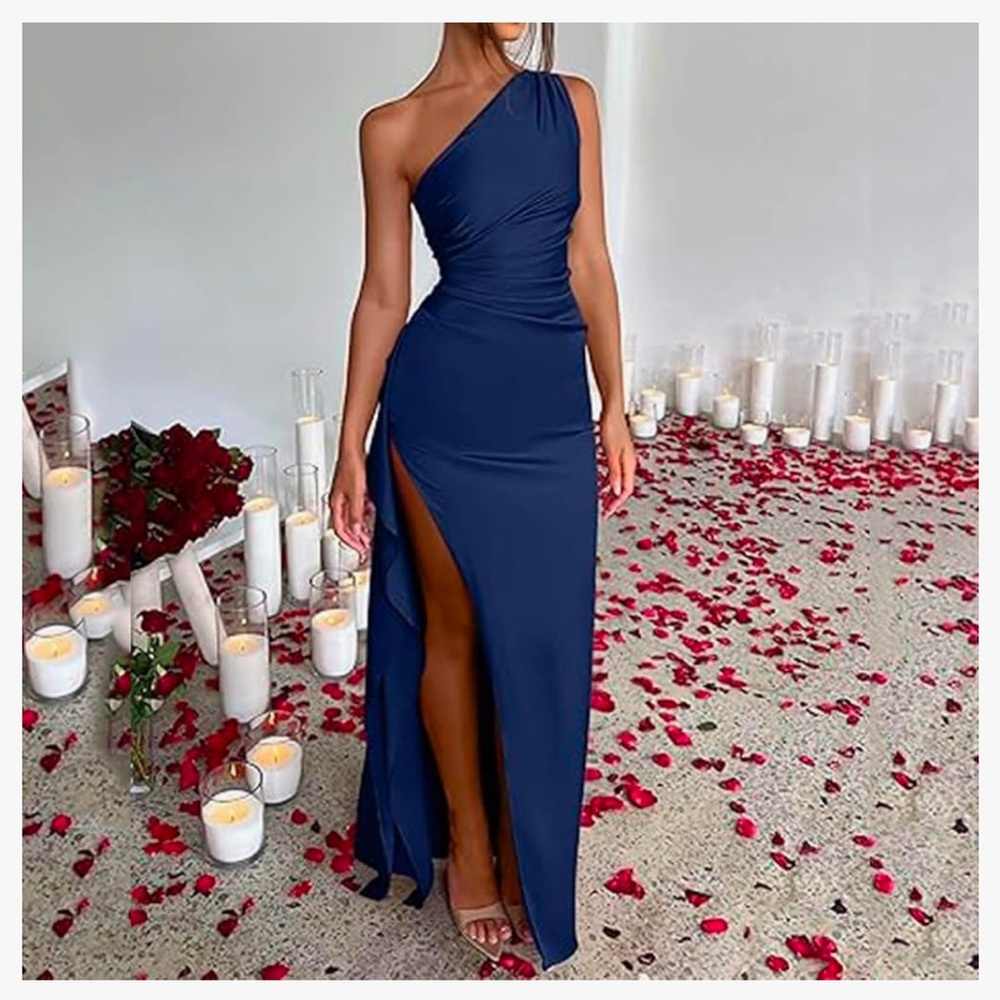 NWT Cocktail Dress in Navy XL - Women Sexy One Shoulder Sleeveless Ruched Ruffle